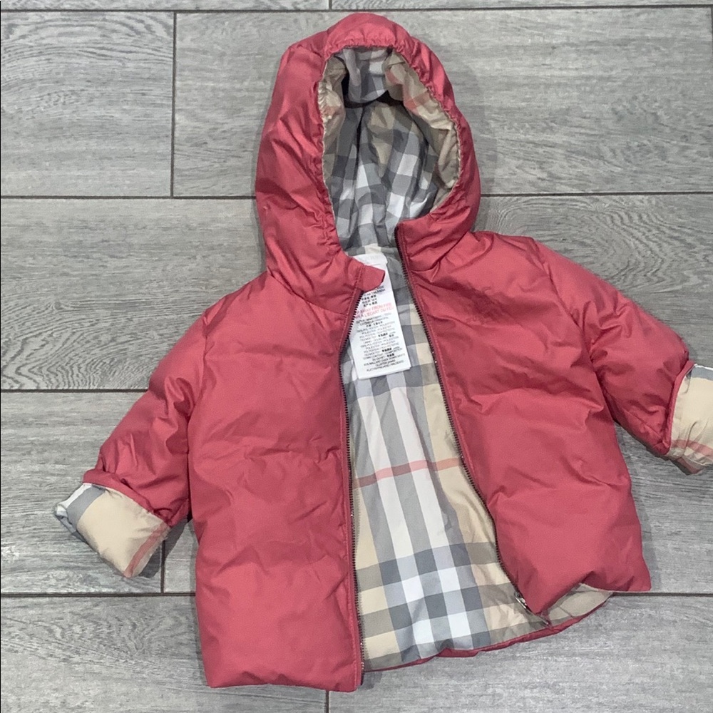 Girls Burberry puffy jacket
